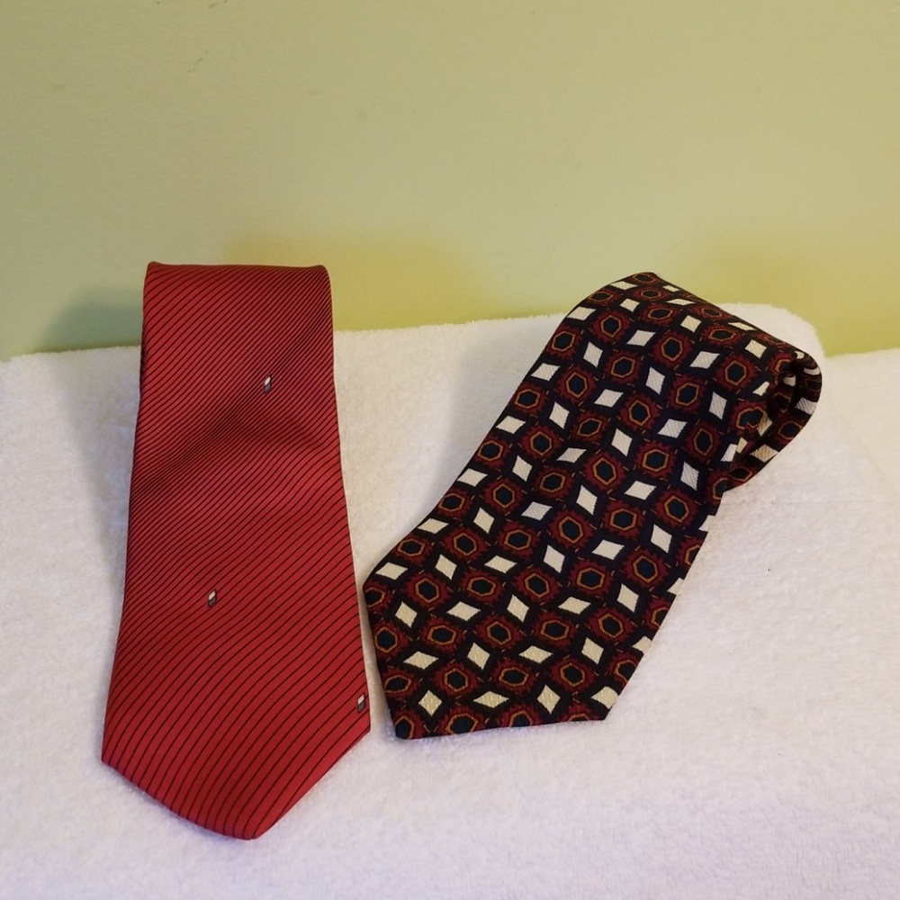 Ties in a bundle